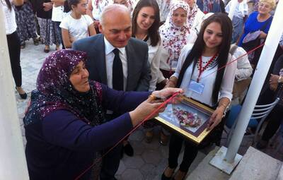 GÜNDÜZLER'DE BELDE EVİ FARKI