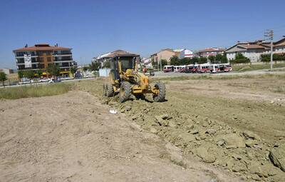 FEN İŞLERİ'NDEN YOĞUN ÇAMLICA MESAİSİ
