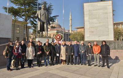BAŞKAN ATAÇ'TAN DİŞ HEKİMLERİNE DESTEK