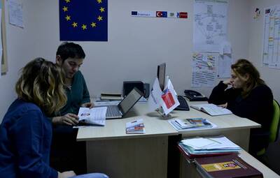 AVRUPA GÖNÜLLÜ HİZMETLERİ GENÇLERE FIRSATLAR SUNUYOR
