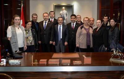 ÜLKÜCÜ İŞÇİLER BAŞKAN ATAÇ'I ZİYARET ETTİ