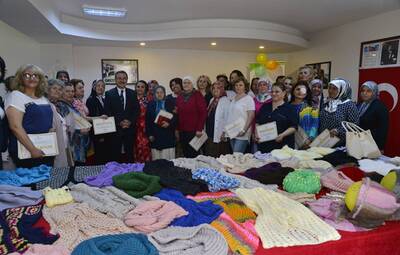 BAHÇELİEVLER BELDE EVİ'NDE EL EMEĞİ SERGİSİ
