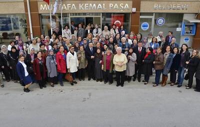 BAŞKAN ATAÇ VATANDAŞLARLA BİR ARADA