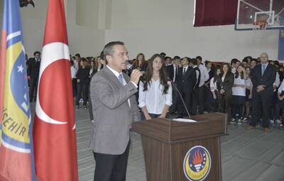  ATAÇ ÖĞRENCİLERİN İLK GÜN HEYECANINA ORTAK OLDU