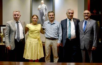 CUMHURİYET HALK PARTİSİ HEYETİ BAŞKAN ATAÇ'I ZİYARET ETTİ