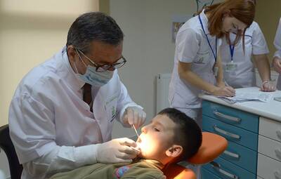 ÇOCUKLAR GELECEĞE DAHA SAĞLIKLI GÜLÜMSÜYOR