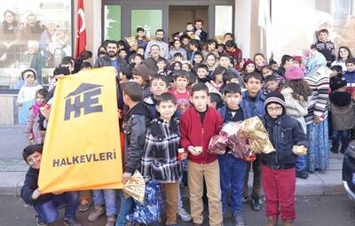 ÇOCUKLAR BARIŞA UMUT OLACAK