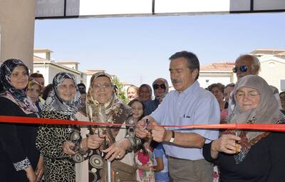 BECERİ VE SANAT ATÖLYESİ İLK SERGİSİNİ AÇTI