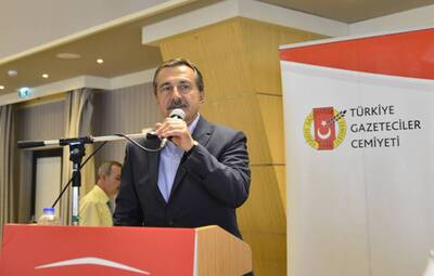 ATAÇ, "YEREL BASININ ÖZGÜRLÜĞÜ, ÜLKEYİ TEMSİL EDER"