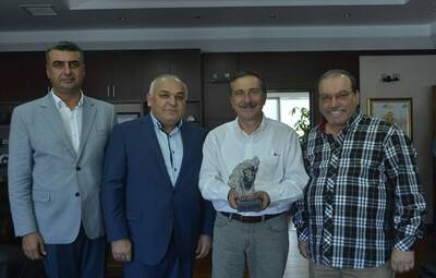 TEPEBAŞI'NIN PROJELERİ YOL GÖSTERİCİ OLUYOR