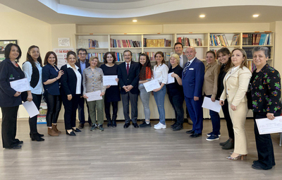 SERTİFİKALARINI BAŞKAN ATAÇ'TAN ALDILAR