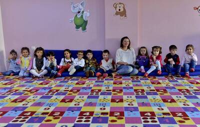 TEPEBAŞI'NDA ÇOCUKLAR ÇOK MUTLU