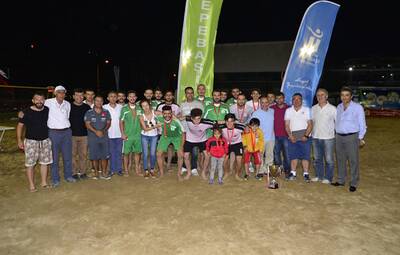 PLAJ FUTBOLUNDA ŞAMPİYON TEPEBAŞI