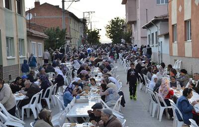 İFTAR BEREKETİ ARTARAK SÜRÜYOR