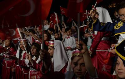 23 NİSAN COŞKUSUNUN ADRESİ BATIKENT OLDU