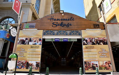 KENTİN SEVİLEN MEKANI: HANIMELİ SOKAĞI