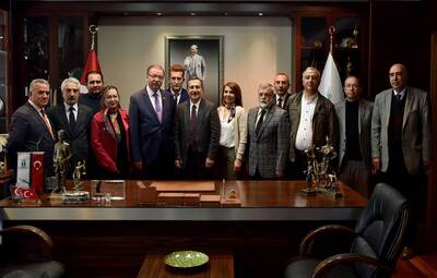 CHP İL YÖNETİMİ BAŞKAN ATAÇ'I ZİYARET ETTİ