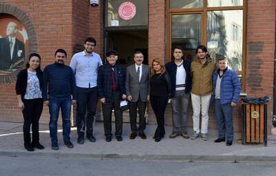 GENÇLERİN SİYASETTE GÖREV ALMASI ÇOK ÖNEMLİ