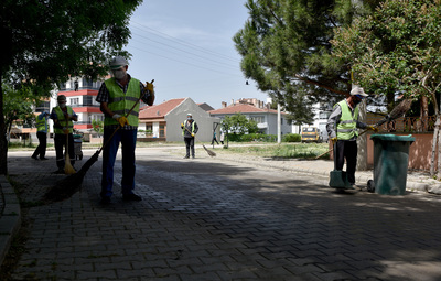 TEMİZLİK ÇALIŞMALARI HIZ KESMİYOR