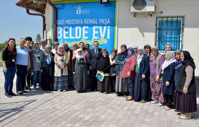 EBEVEYNLER UYUŞTURUCUYA KARŞI BİLİNÇLENDİRİLİYOR
