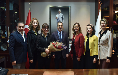 BAHÇEŞEHİR ÖĞRENCİLERİ ATAÇ'I ZİYARET ETTİ