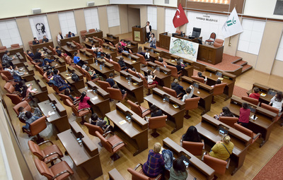 ÇOCUKLAR TEPEBAŞI BELEDİYESİ'Nİ TANIDI
