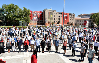 ESKİŞEHİR ÜLKEMİZE IŞIK TUTMAYA DEVAM EDECEK