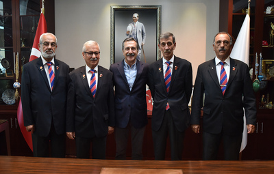 ŞEHİT YAKINLARI VE GAZİLERDEN ATAÇ'A TEŞEKKÜR