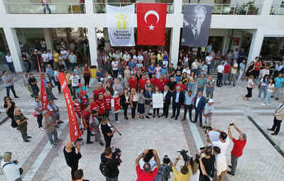 TEPEBAŞI'NDA SÖZLEŞME SEVİNCİ