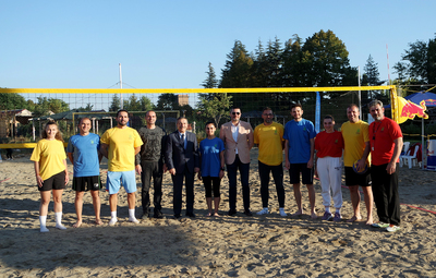 PLAJ VOLEYBOLU TURNUVASI BAŞLADI