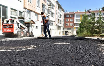 16 MAHALLEDE ÜSTYAPI ÇALIŞMASI
