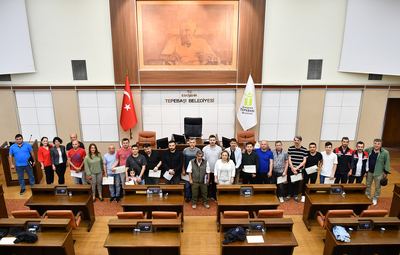 TEPEBAŞI'NDAN EV HAYVANI SATIŞ YERİ AÇACAKLARA EĞİTİM