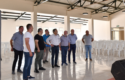 BAŞKAN ATAÇ DAVET SALONUNDA İNCELEMELERDE BULUNDU