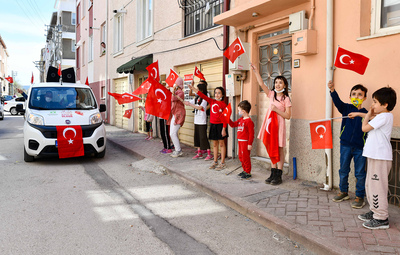 ESKİŞEHİR'DE DOYASIYA 23 NİSAN COŞKUSU
