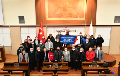 TEPEBAŞI'NDAN AMATÖR SPORA DESTEK
