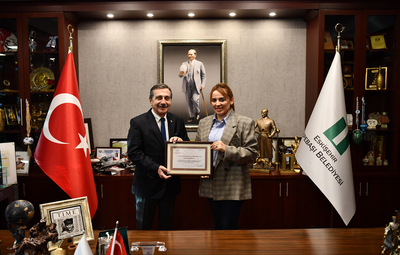 TEPEBAŞI BELEDİYESİ'NE "SAĞLIĞI GELİŞTİREN BELEDİYE" UNVANI VERİLDİ