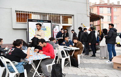 ÖĞRENCİLERE YEMEK DESTEĞİ DEVAM EDİYOR