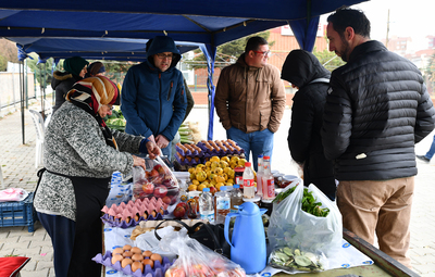 TEPEBAŞI DESTEKLİYOR KADIN ÜRETİCİLER KAZANIYOR