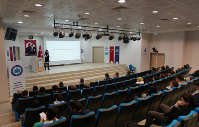 GENÇLER SÜRDÜRÜLEBİLİR KALKINMA KONUSUNDA BİLİNÇLENDİRİLİYOR