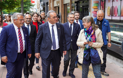 BAŞKAN ATAÇ VE TEZCAN'DAN ESNAF ZİYARETİ