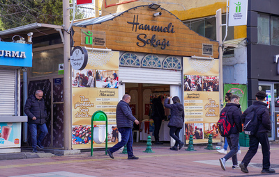 HANIMELİ SOKAK'TA YILBAŞI YOĞUNLUĞU