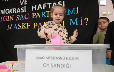 MİNİKLERİN İRADESİ SANDIĞA YANSIDI