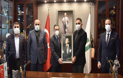 BAŞKAN ATAÇ'TAN VANLILAR GÜNÜ MESAJI
