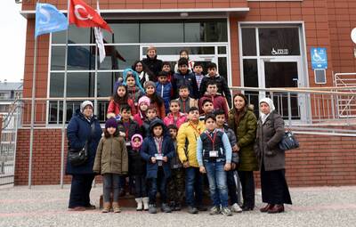 TEPEBAŞI'NDA YÜZME BİLMEYEN KALMAYACAK!