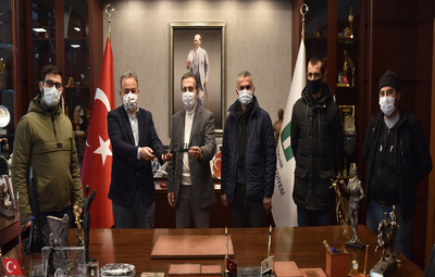 MERMERCİLER BAŞKAN ATAÇ'A GÜVENİYOR