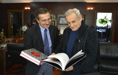 USTA SANATÇI ERBİL'DEN BAŞKAN ATAÇ'A ZİYARET