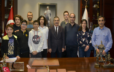 ROBOT TAKIMINDAN BAŞKAN ATAÇ'A ZİYARET