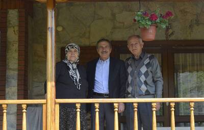 ATAÇ EV ZİYARETLERİNİ SÜRDÜRÜYOR