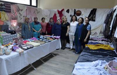 KURSİYERLER HÜNERLERİNİ SERGİLİYOR