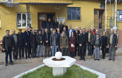 SEVİNCİ VE ACIYI PAYLAŞTIK